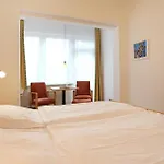 Strandflieder 103 Δωμάτια σε οικογενειακή κατοικία *